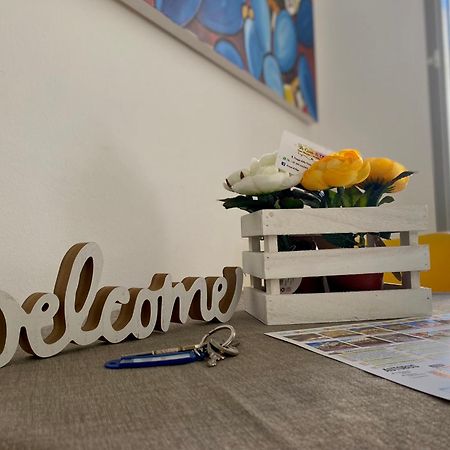 A Casa Di Alex Apartman Palermo Kültér fotó
